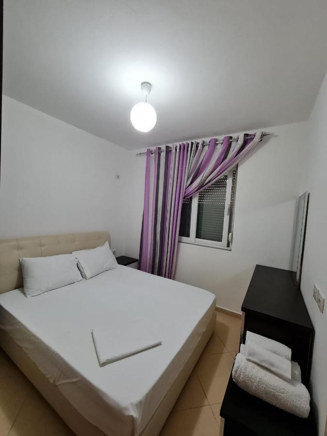סרנדה Meltin Apartments מראה חיצוני תמונה
