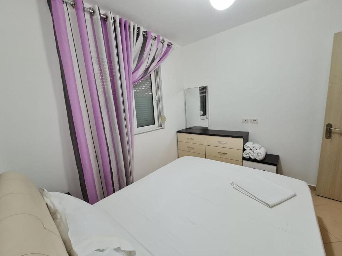 סרנדה Meltin Apartments מראה חיצוני תמונה